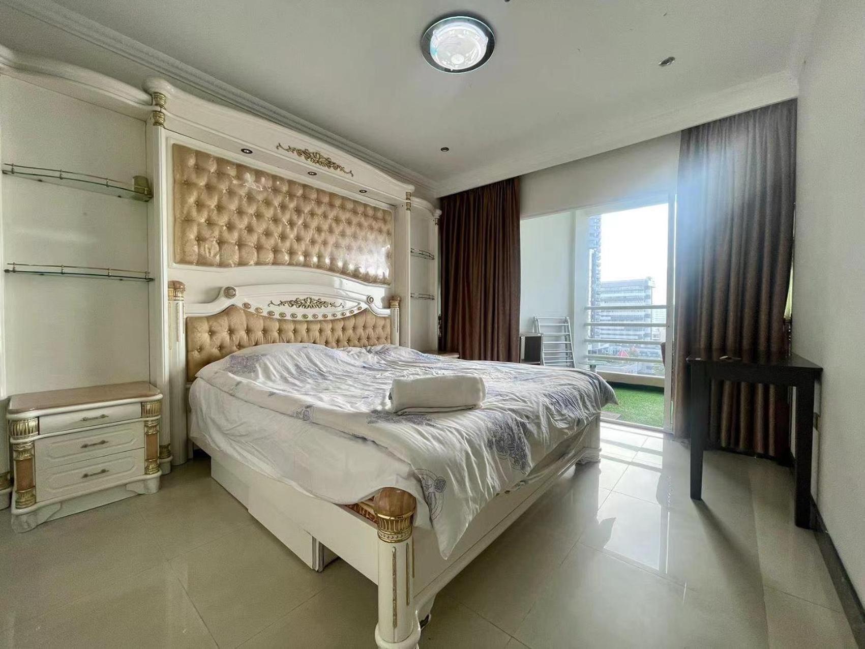 Beautiful Sea View Beach Front Condo Pattaya Exteriör bild